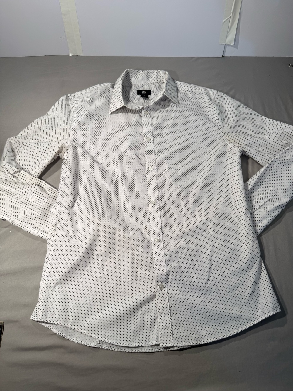 H&M White Micro-Pattern Men's Button-Up Shirt